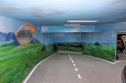 地下停車場彩繪